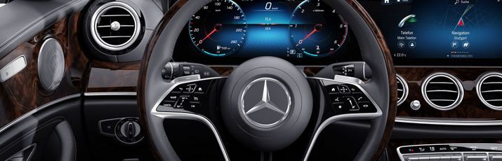 Обладнайте свій особистий універсал Mercedes-Benz E-Класу.
